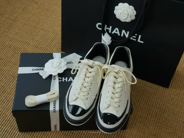 샤넬 스니커즈
