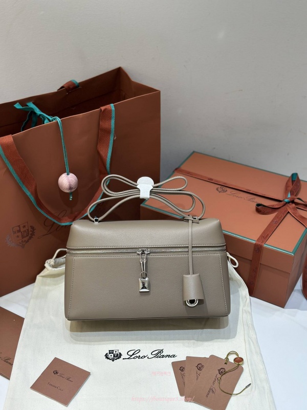 로로피아나 엑스트라 백 L27