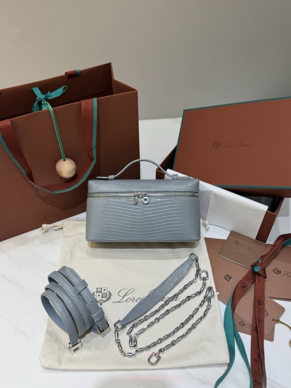 로로피아나 엑스트라 포켓 파우치 L19