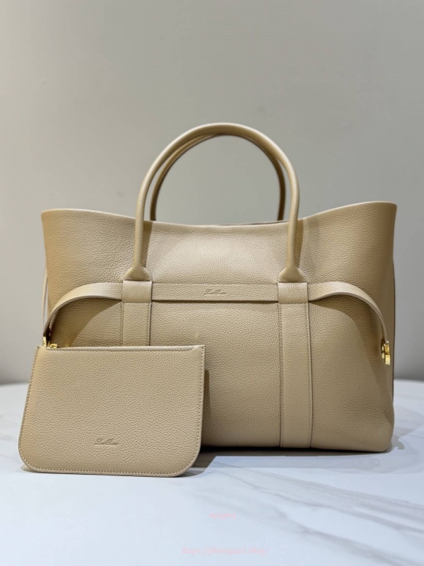 로로피아나 기에라 쇼퍼백 라지