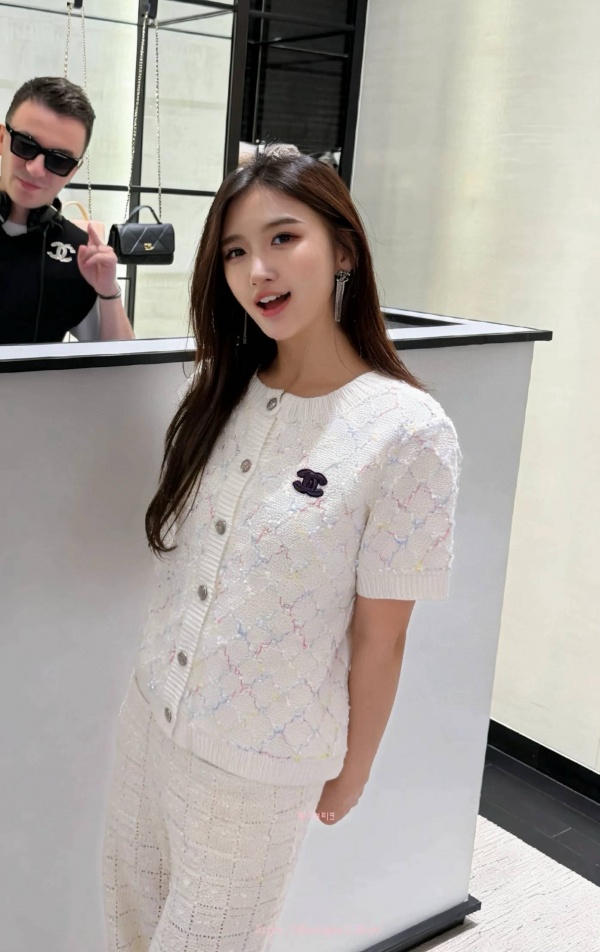 샤넬 반팔 니트