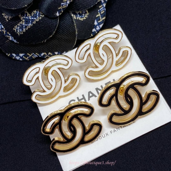 샤넬 이어링 (2color)