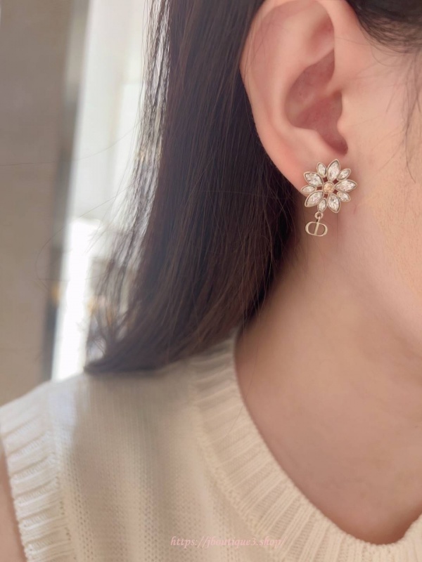 디올 Fleur de Glace 이어링