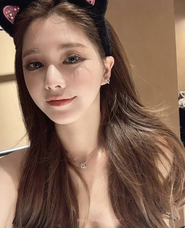 에르메스 Finesse 이어링