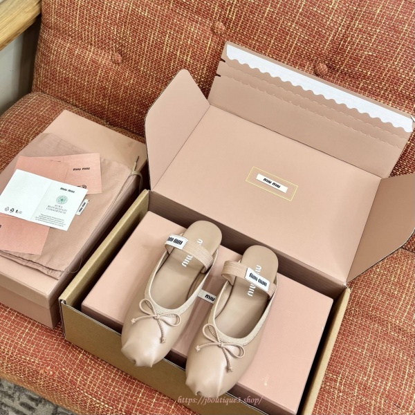 미우미우 발레리나 뮬