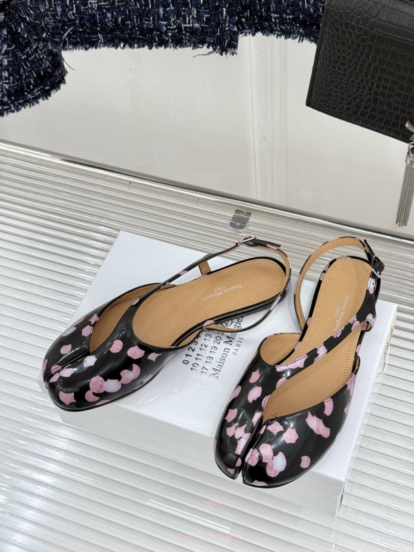 메종 마르지엘라 타비 슬링백
