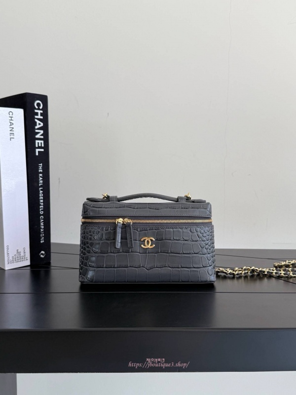 샤넬 26A 코스메틱 케이스 베니티 (19cm, 23cm, 29cm )