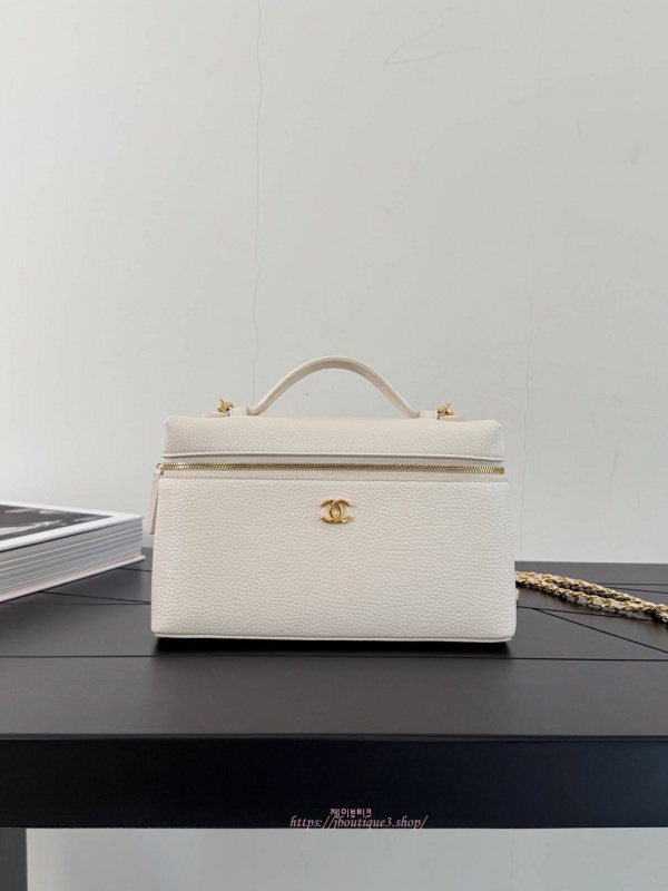 샤넬 26A 코스메틱 케이스 베니티 (19cm, 23cm, 29cm)