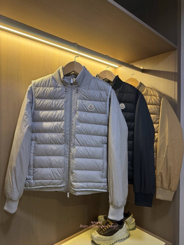 몽클레르 Verney 3-in-1 쇼트 다운 자켓  (3color)